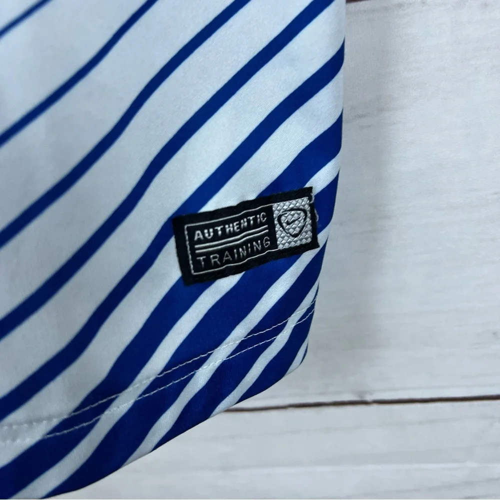 Nike Blue and White Men's Jersey - Picture 5 of 9